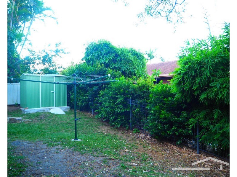 6 Vaucluse Crescent, Petrie QLD 4502