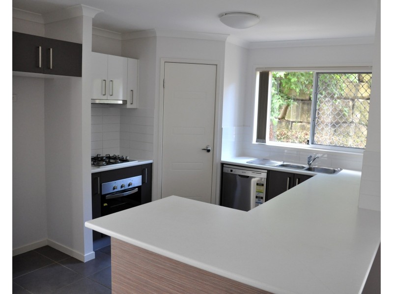9A Gabrielle Court, Kallangur QLD 4503