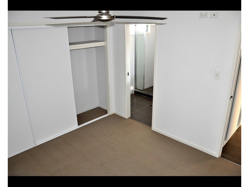 9A Gabrielle Court, Kallangur QLD 4503