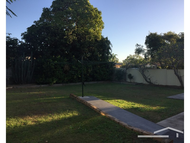 13 Balswidden Street, Albany Creek QLD 4035