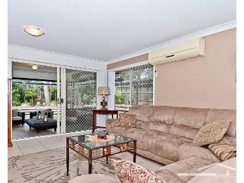 6 Katelyn Court, Cashmere QLD 4500