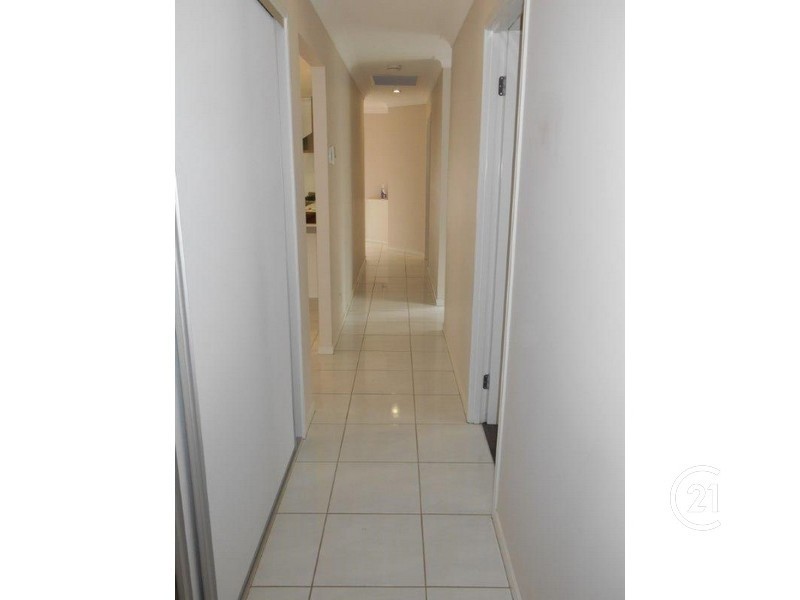 27 Como Circuit, Warner QLD 4500