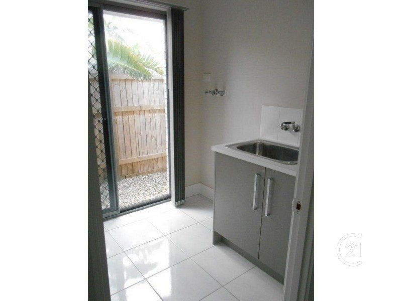 27 Como Circuit, Warner QLD 4500