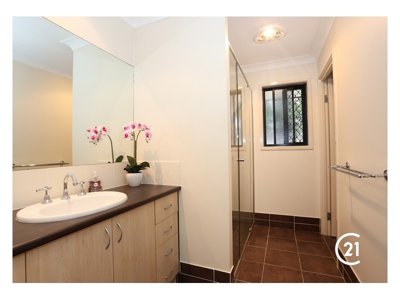 12 Nadine Court, Warner QLD 4500