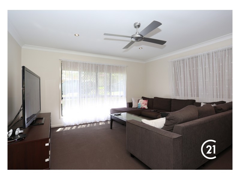 12 Nadine Court, Warner QLD 4500