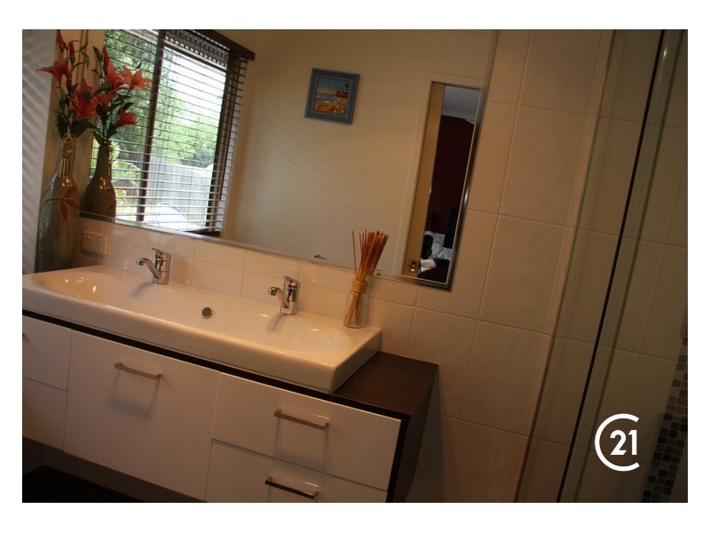 151 Lanita Road, Ferny Grove QLD 4055