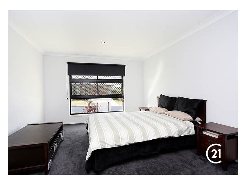10 Rowallan Street, Warner QLD 4500