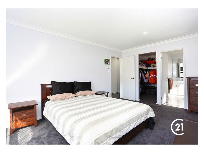10 Rowallan Street, Warner QLD 4500