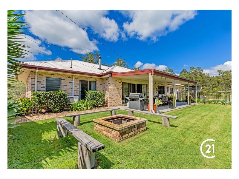 12 Brownlow Court, Cashmere QLD 4500
