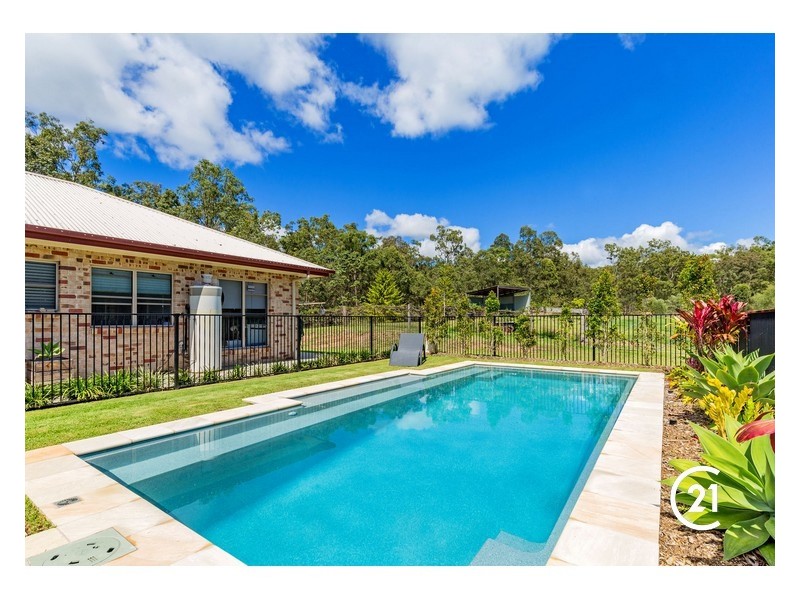 12 Brownlow Court, Cashmere QLD 4500