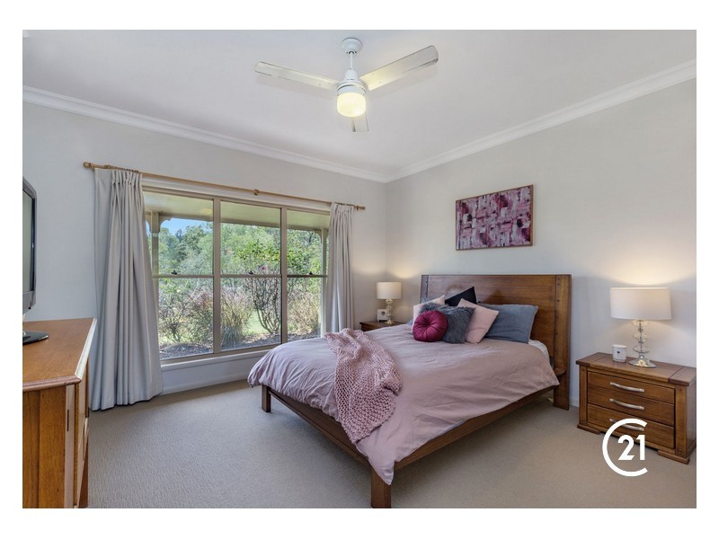 12 Brownlow Court, Cashmere QLD 4500