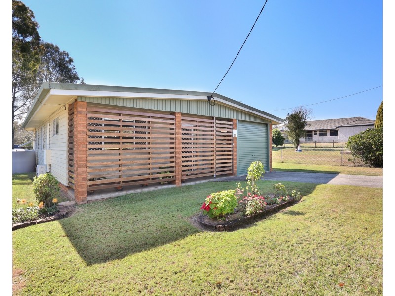 98 Goodfellows Road, Kallangur QLD 4503
