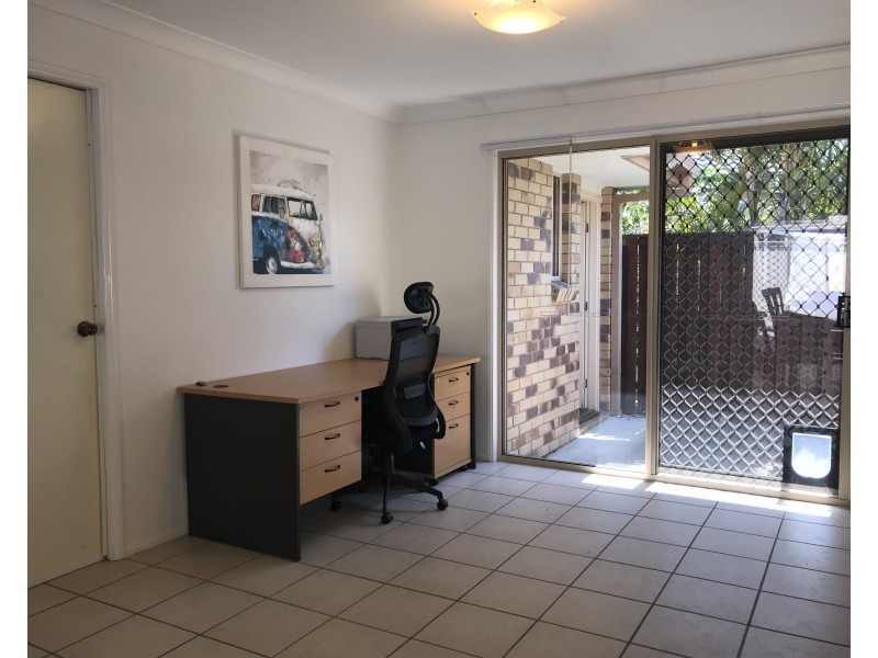 26 Azalea Crescent, Fitzgibbon QLD 4018