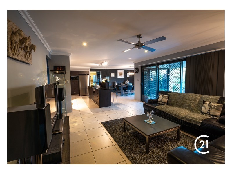 5 Ballyalla Crescent, Warner QLD 4500