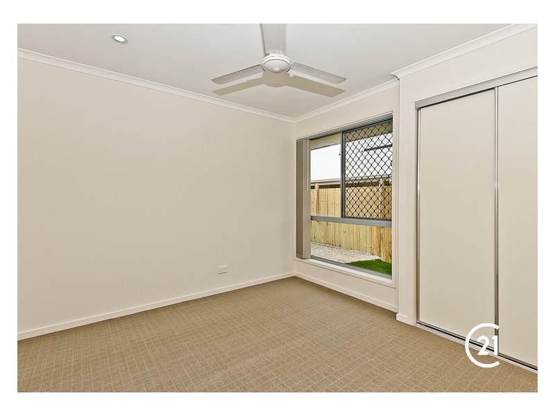 42 Cootharaba Crescent, Warner QLD 4500