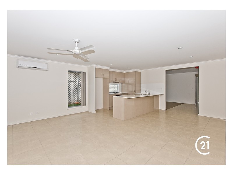 42 Cootharaba Crescent, Warner QLD 4500