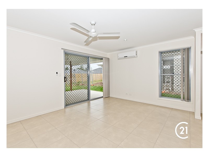 42 Cootharaba Crescent, Warner QLD 4500