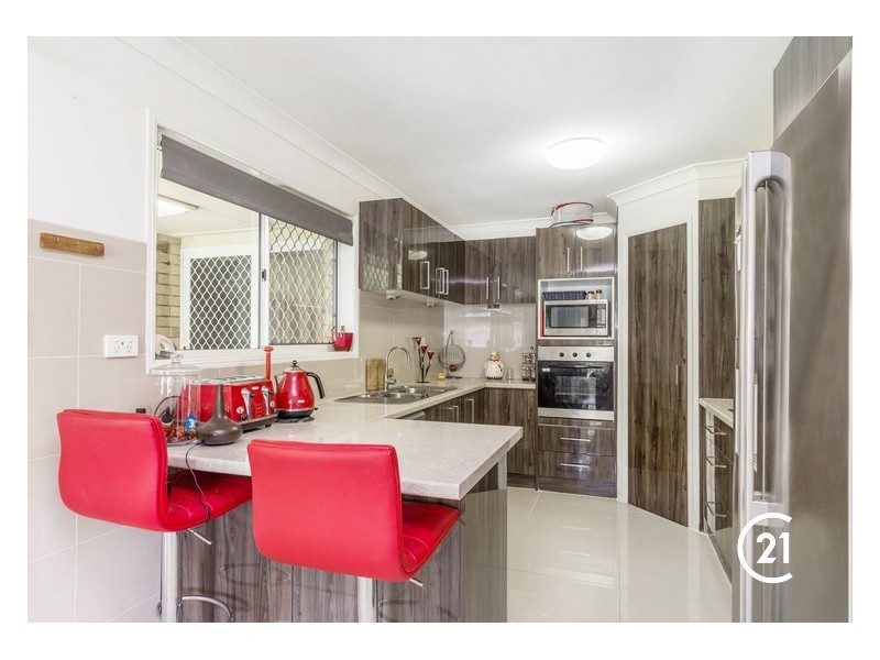 6 Paramount Drive, Warner QLD 4500