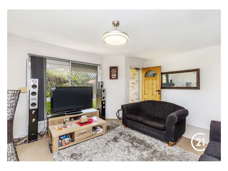 6 Paramount Drive, Warner QLD 4500