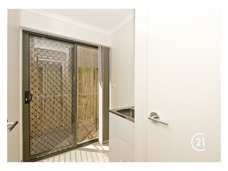 14 Rowallan Street, Warner QLD 4500