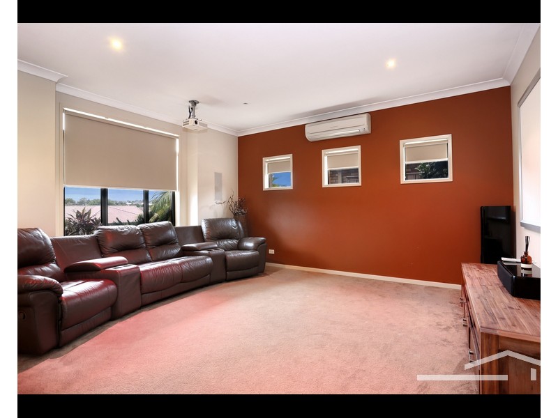 16 Norland Street, Warner QLD 4500