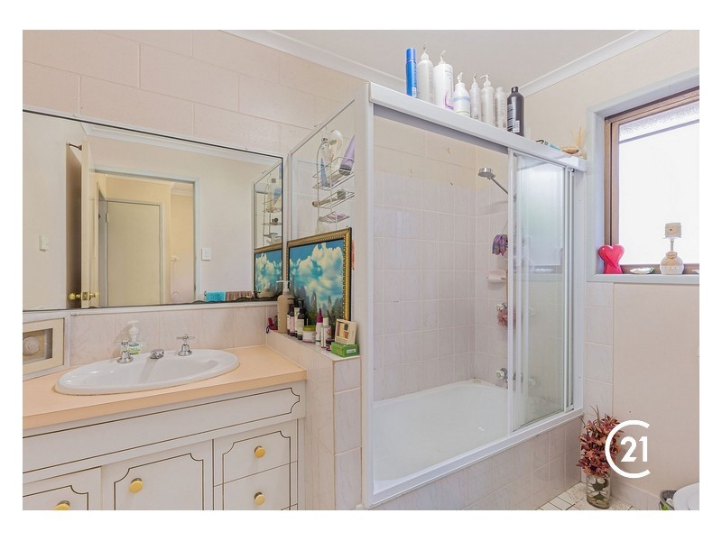 68 Station Road, Lawnton QLD 4501