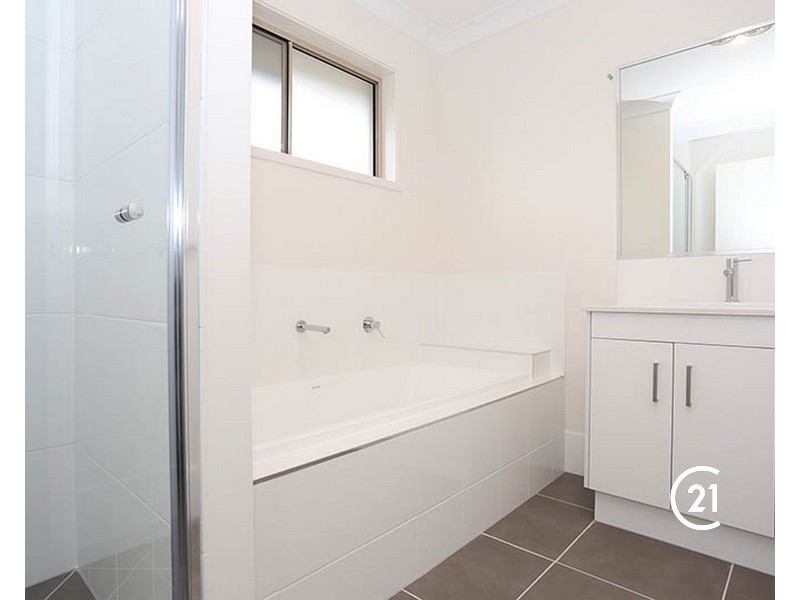 37 Eco Crescent, Narangba QLD 4504