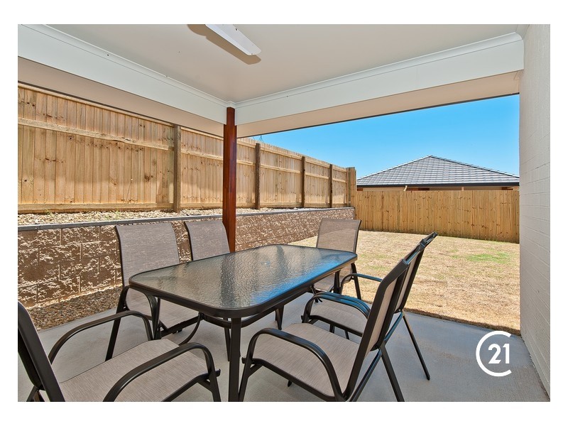 22 Kidston Crescent, Warner QLD 4500
