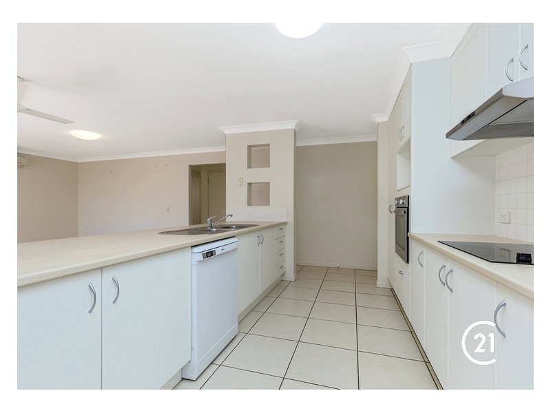 15 Tenzing Court, Warner QLD 4500