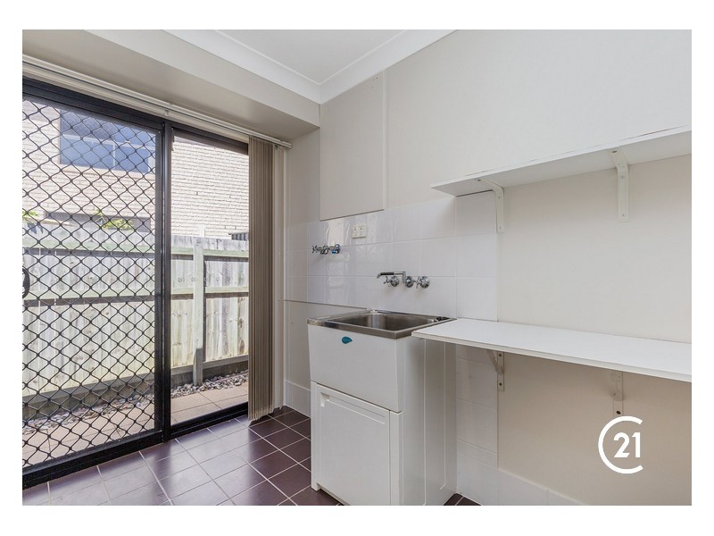 15 Tenzing Court, Warner QLD 4500