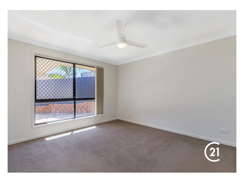 15 Tenzing Court, Warner QLD 4500