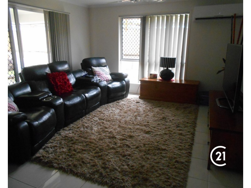 4 Solomon Pde, Warner QLD 4500