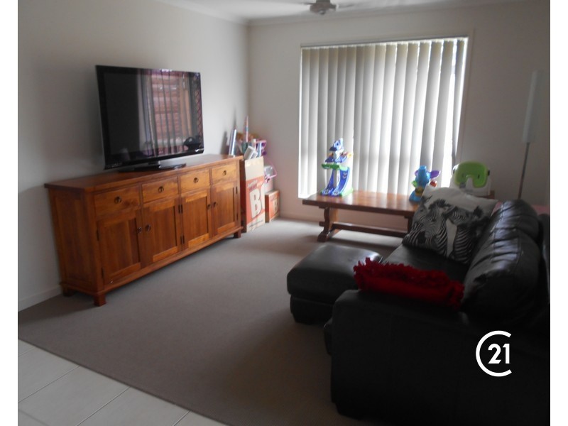 4 Solomon Pde, Warner QLD 4500