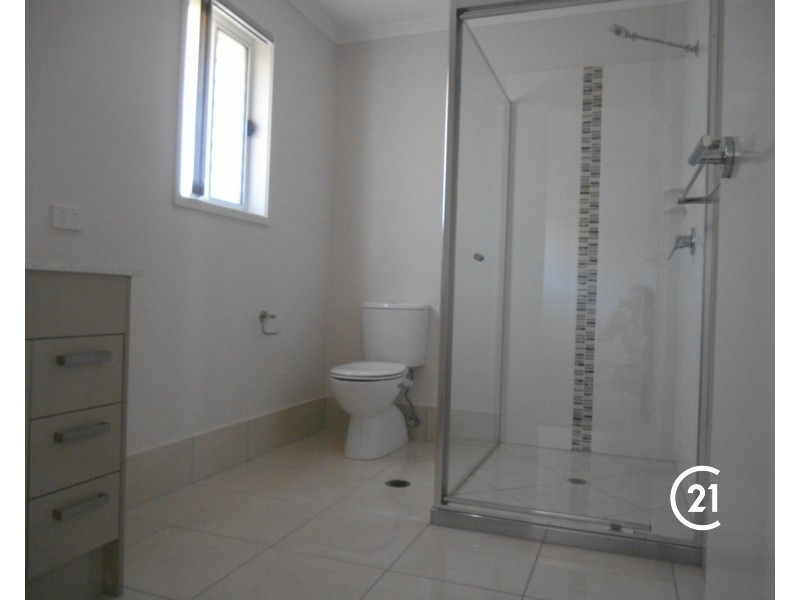 4 Solomon Pde, Warner QLD 4500
