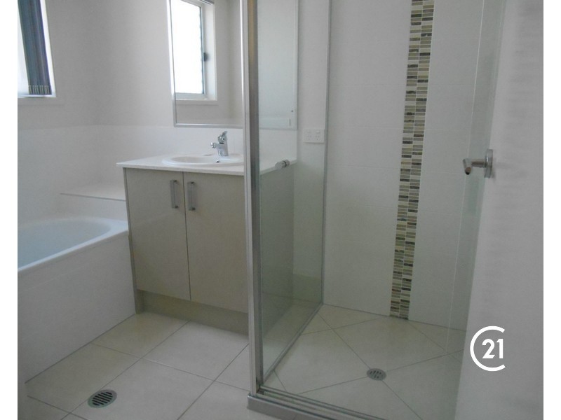 4 Solomon Pde, Warner QLD 4500