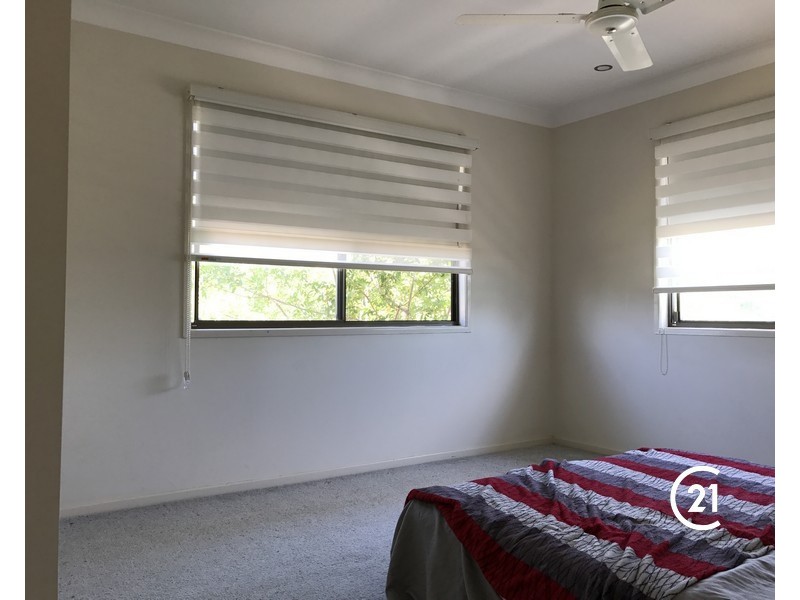 27 Chivalry Street, Bray Park QLD 4500