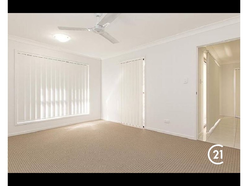 29  Cootharaba Crescent, Warner QLD 4500