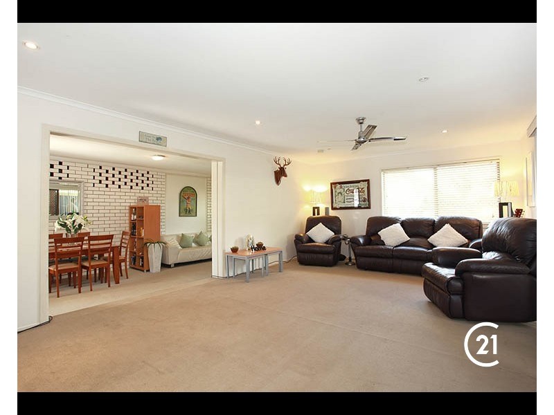 31 Acland Drive, Strathpine QLD 4500