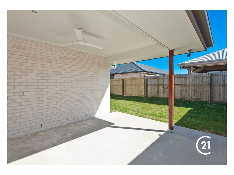 15 Centenary Circuit, Warner QLD 4500