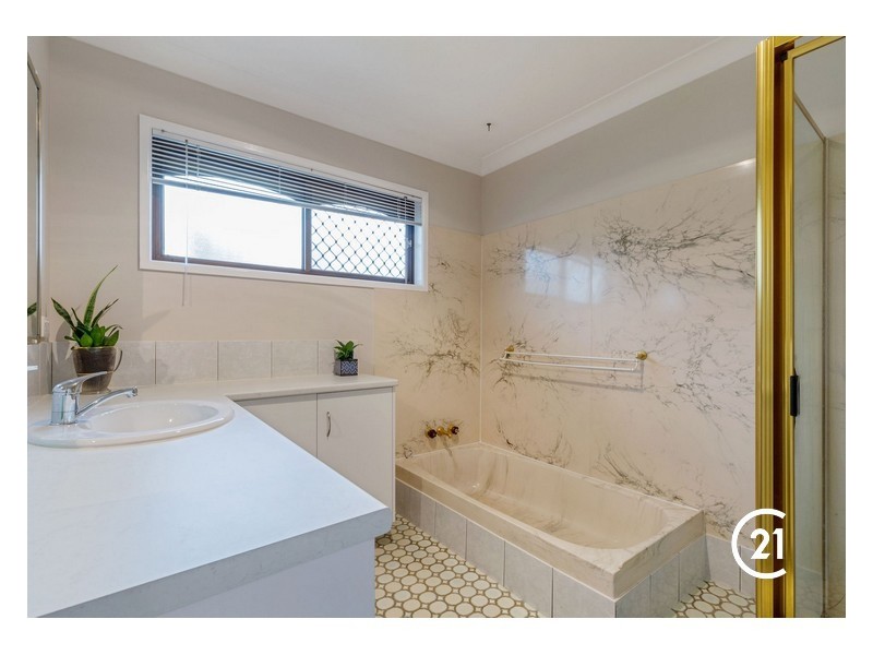 15 Navua Street, Strathpine QLD 4500