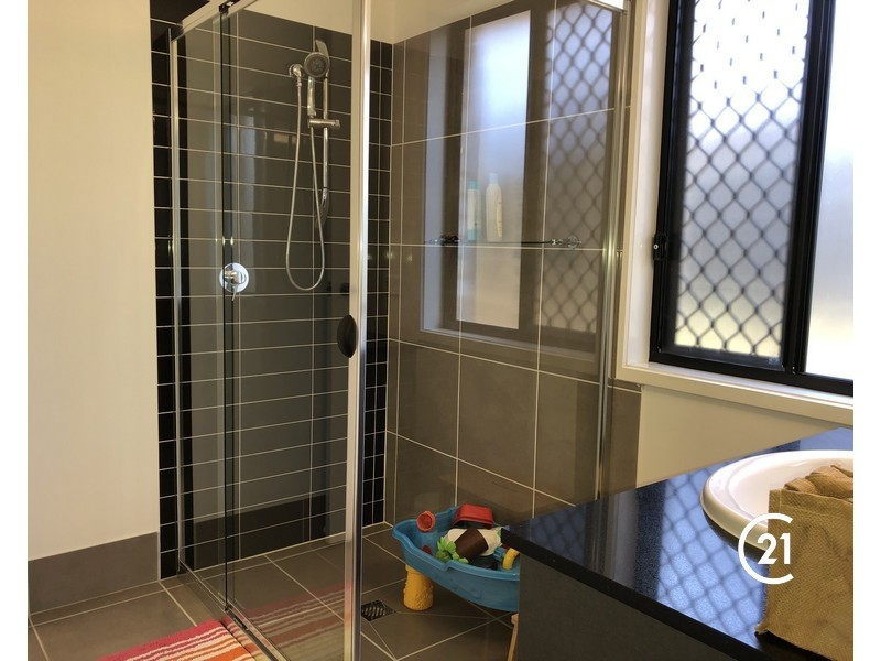 49 Rolland Parade, Warner QLD 4500