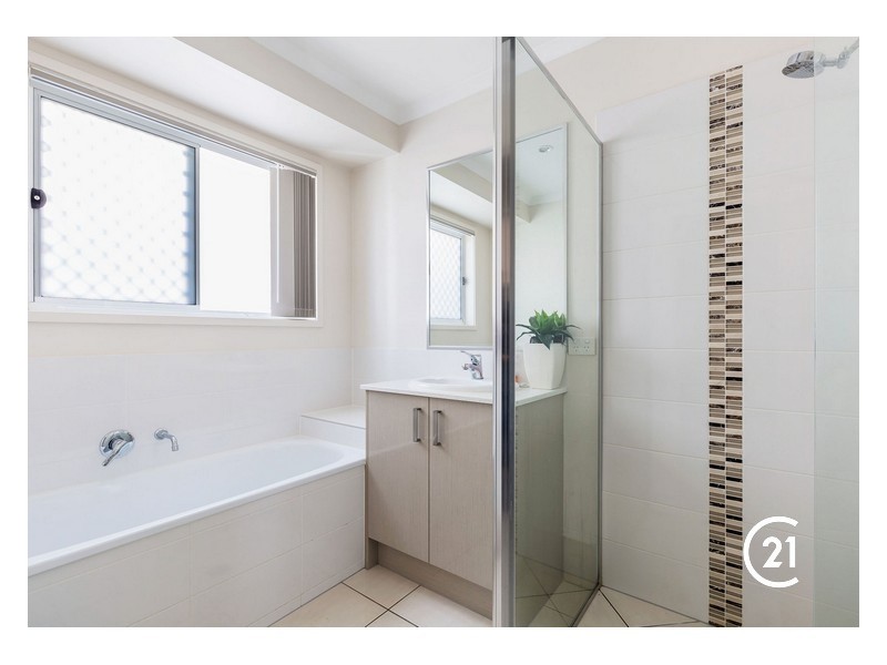 35  Champion Crescent, Griffin QLD 4503