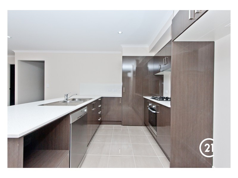 21 Lemongrass Circuit, Griffin QLD 4503