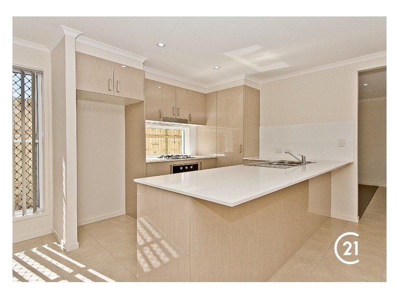 62 Cootharaba Crescent, Warner QLD 4500