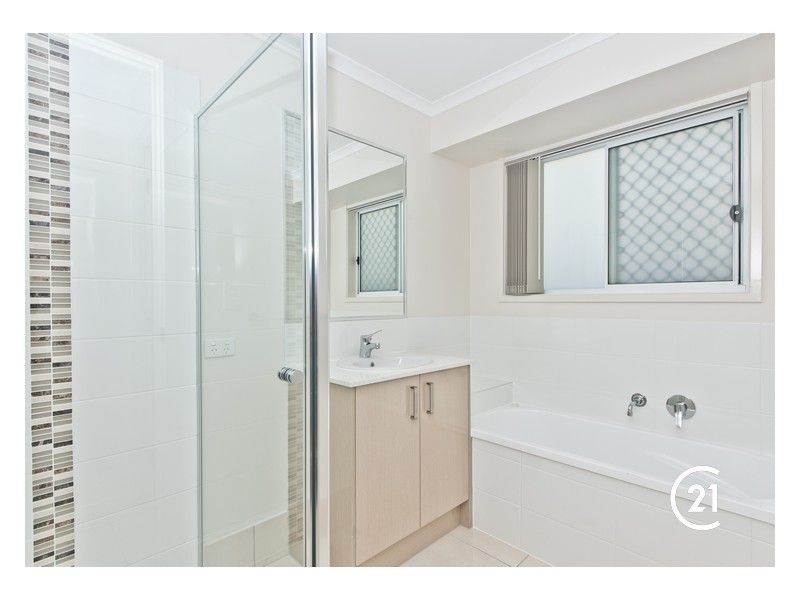 74 Sandalwood Crescent, Griffin QLD 4503