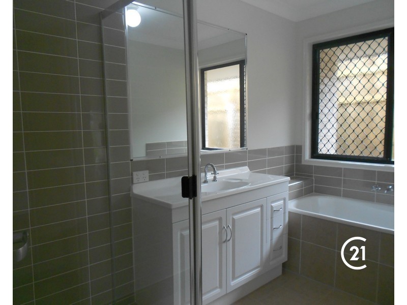 50 Solomon Parade, Warner QLD 4500