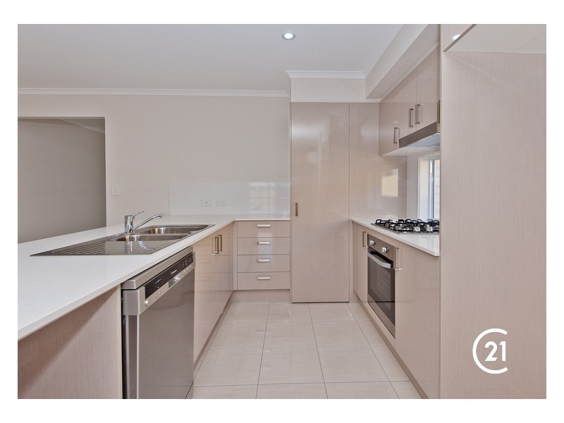 32 Apple Circuit, Griffin QLD 4503