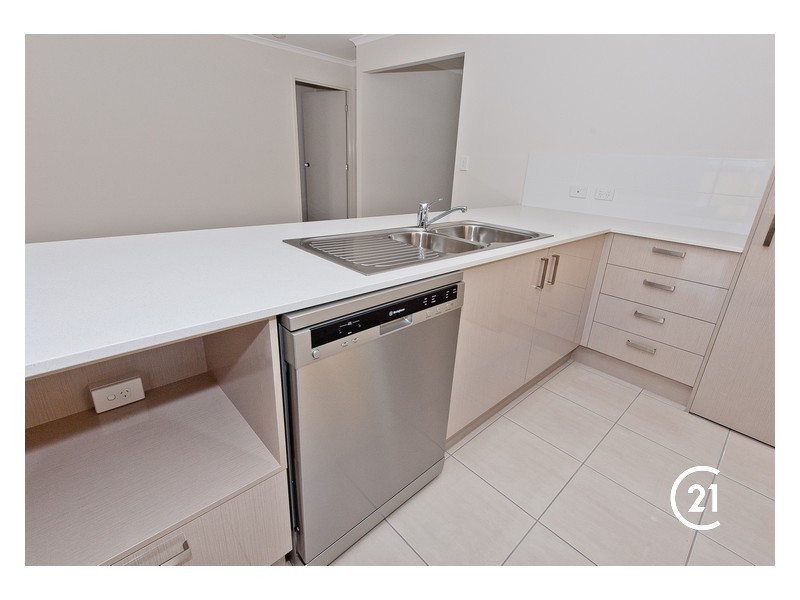 32 Apple Circuit, Griffin QLD 4503