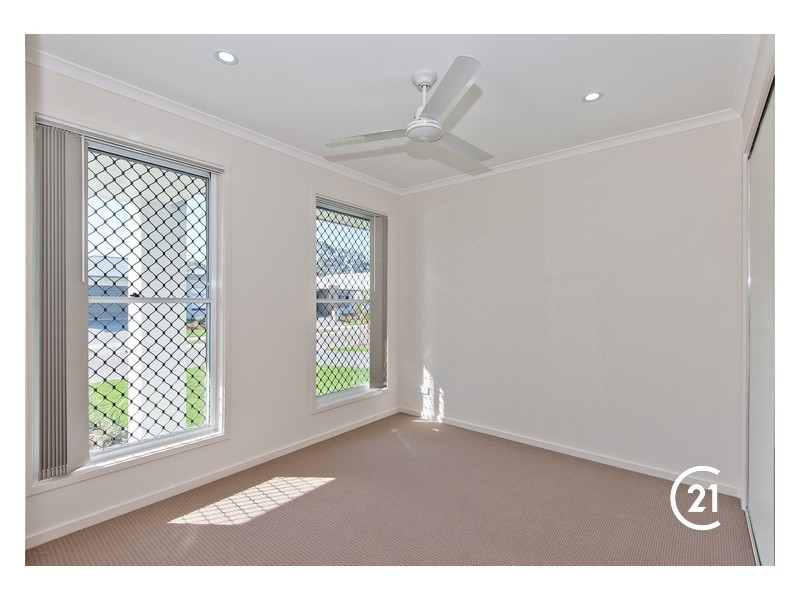 32 Apple Circuit, Griffin QLD 4503