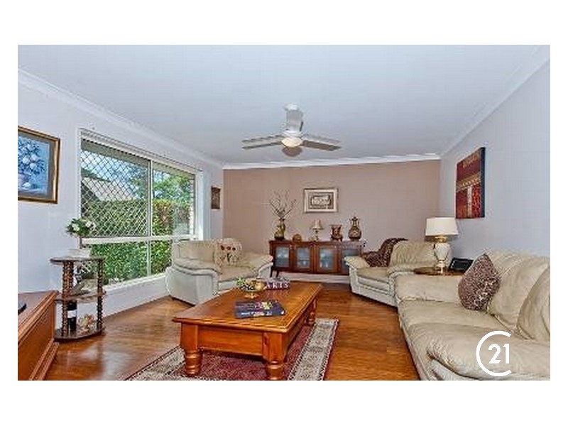 6 Katelyn Court, Cashmere QLD 4500